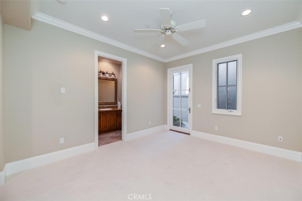 11 Skyridge - Photo 32