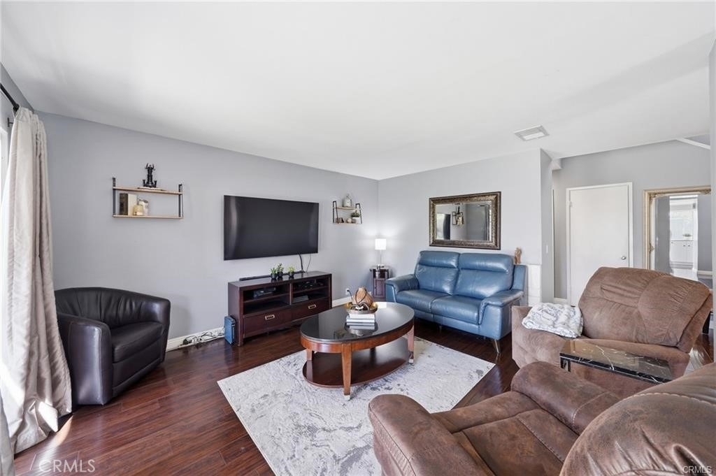 3702 W Park Central - Photo 2