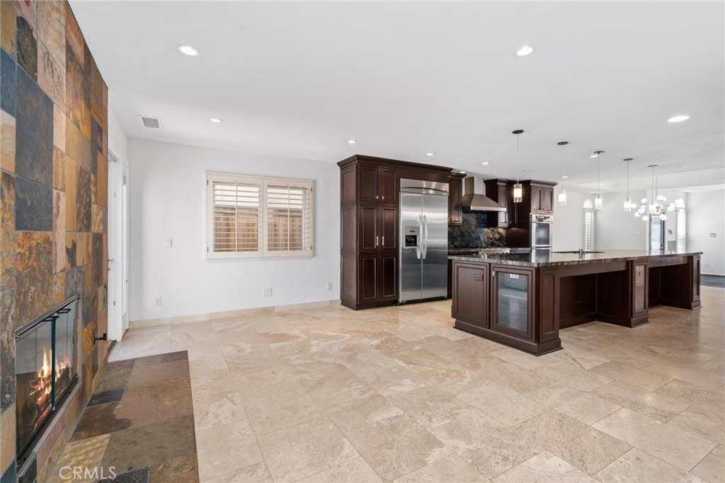 312 14th Street - Photo 2
