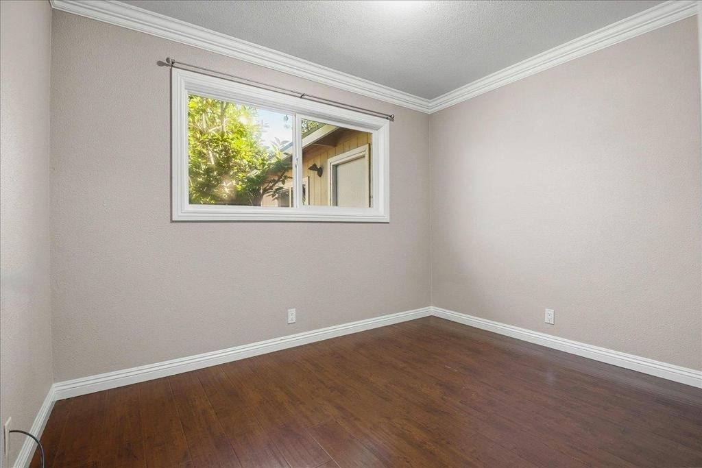 2130 Tampa Way - Photo 12