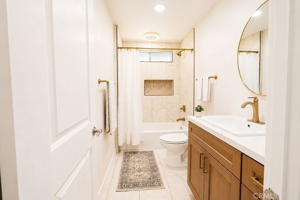 1404 Highridge Street - Photo 14