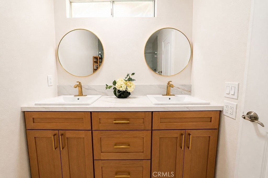 1404 Highridge Street - Photo 21