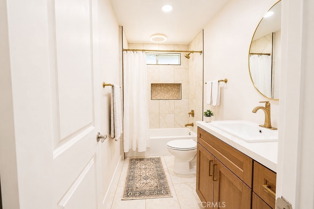 1404 Highridge Street - Photo 14