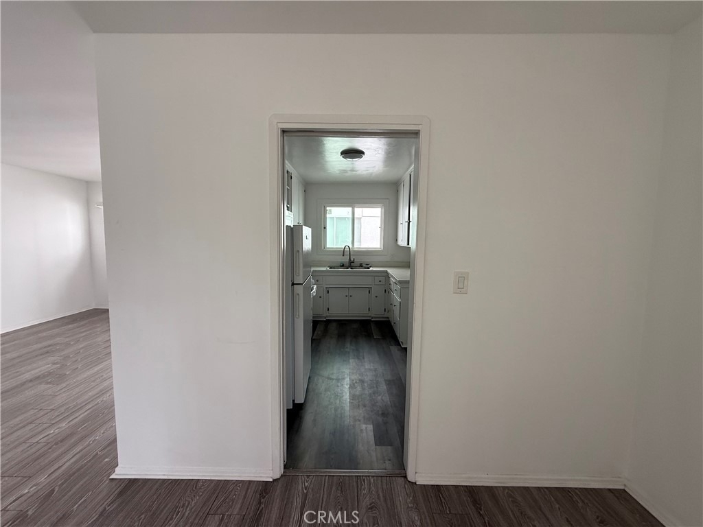 423 S Le Doux Rd - Photo 7
