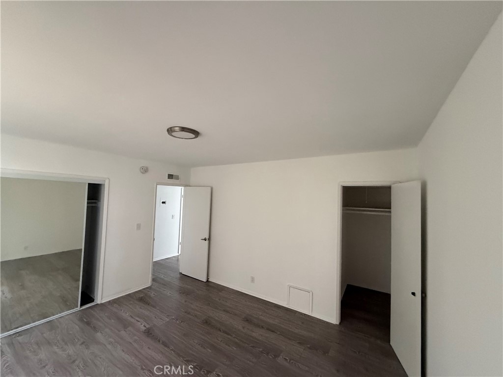 423 S Le Doux Rd - Photo 11
