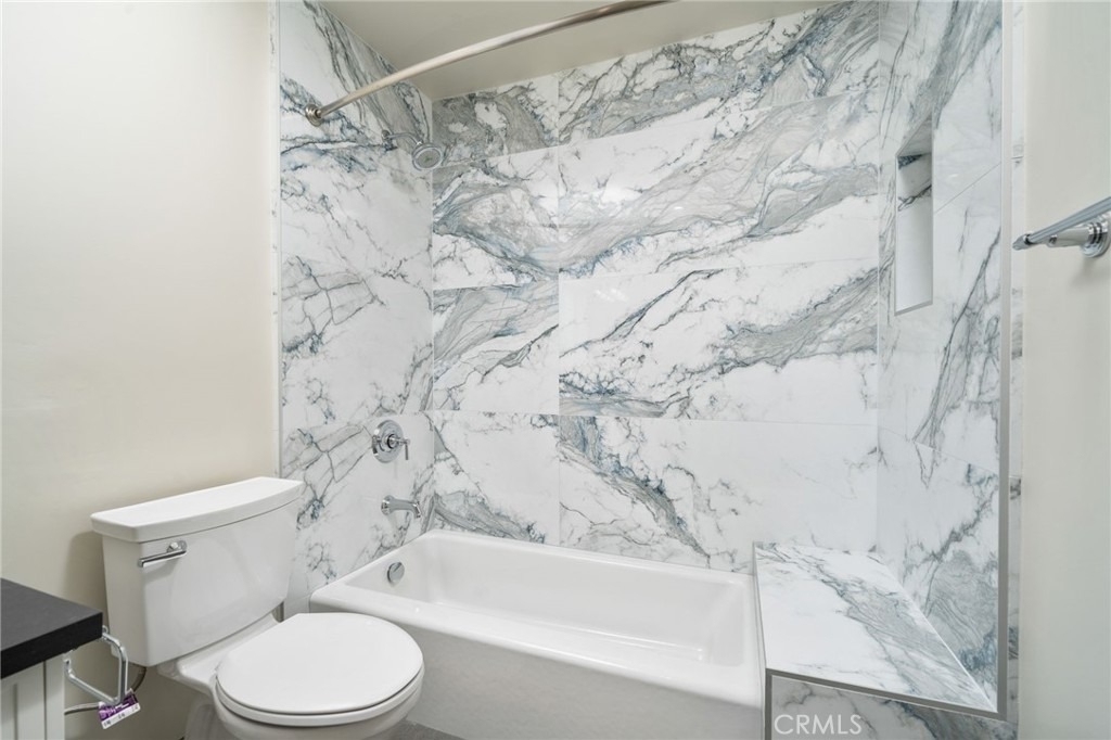 798 N Amelia Avenue - Photo 20