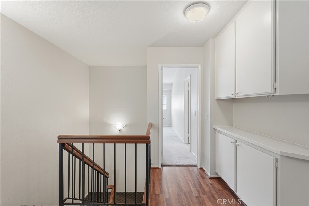 273 Monroe Court - Photo 8