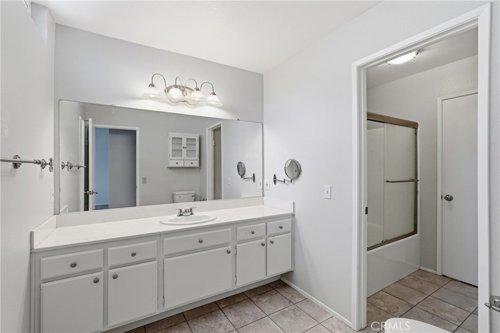 273 Monroe Court - Photo 14
