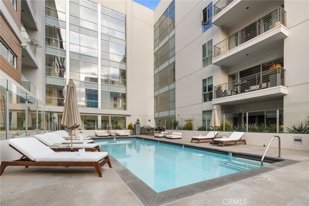 6735 Yucca - Photo 0