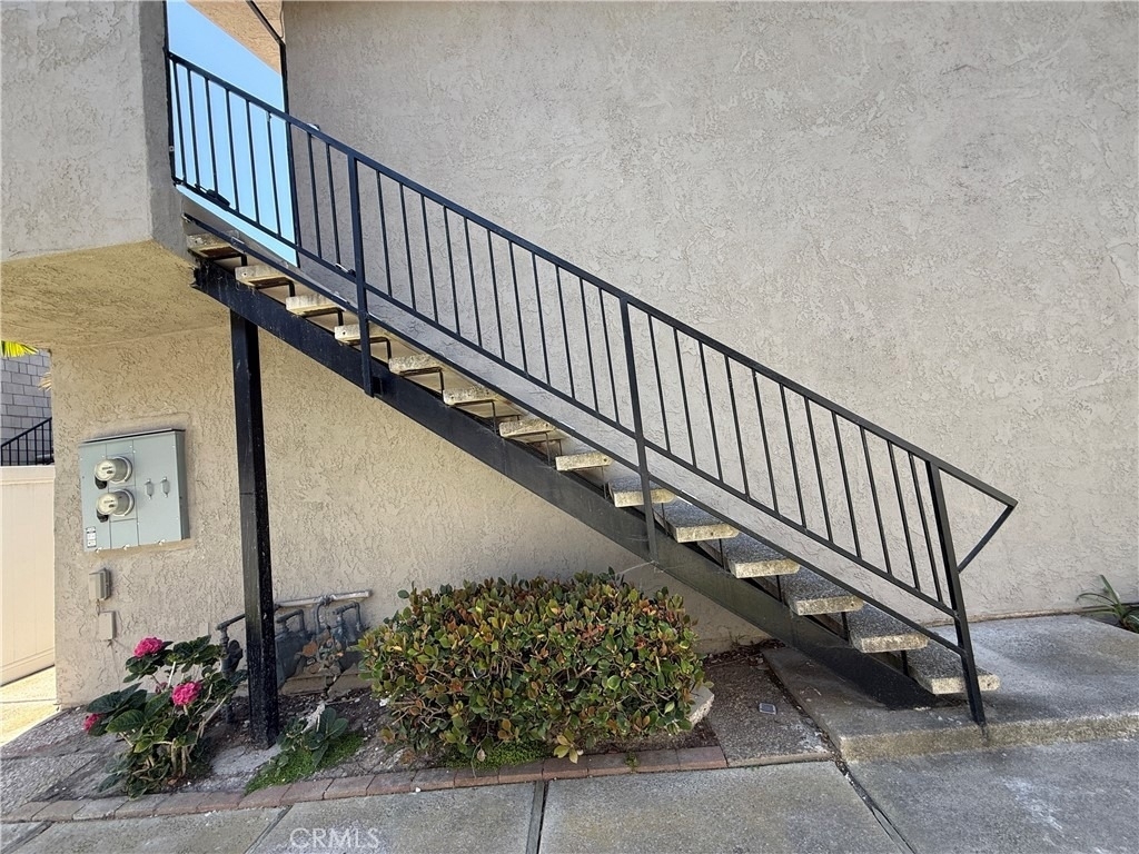 16752 Sims - Photo 5