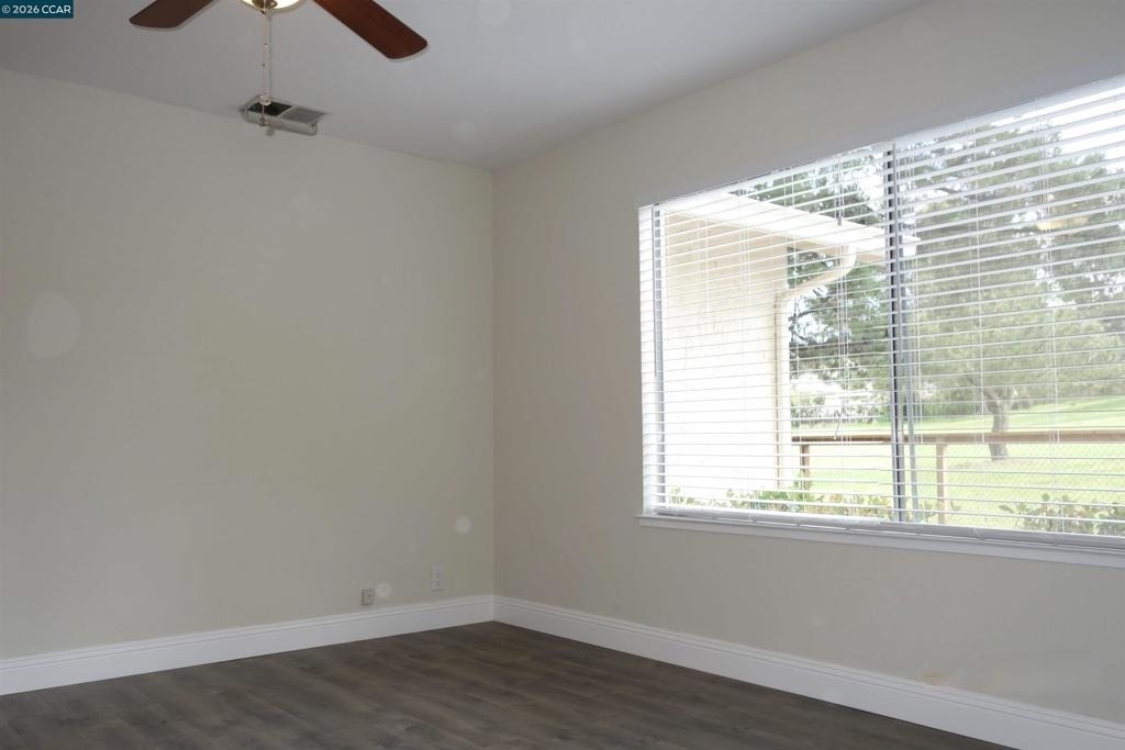 112 Marchbanks Ct - Photo 9