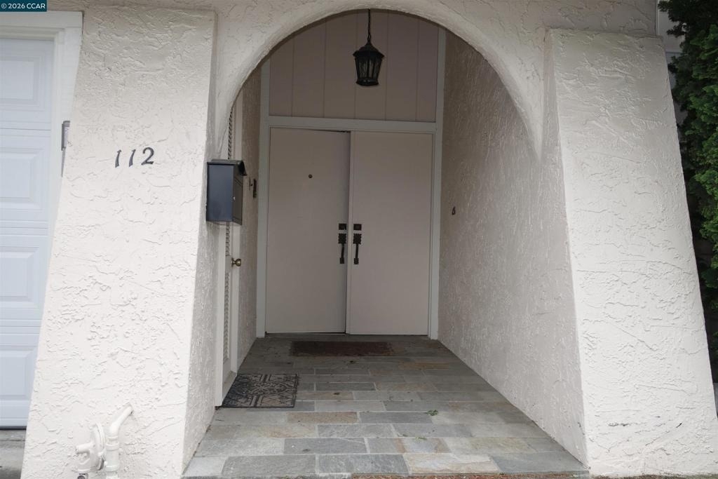 112 Marchbanks Ct - Photo 1