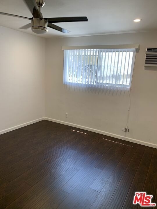7924 Clinton Street - Photo 13