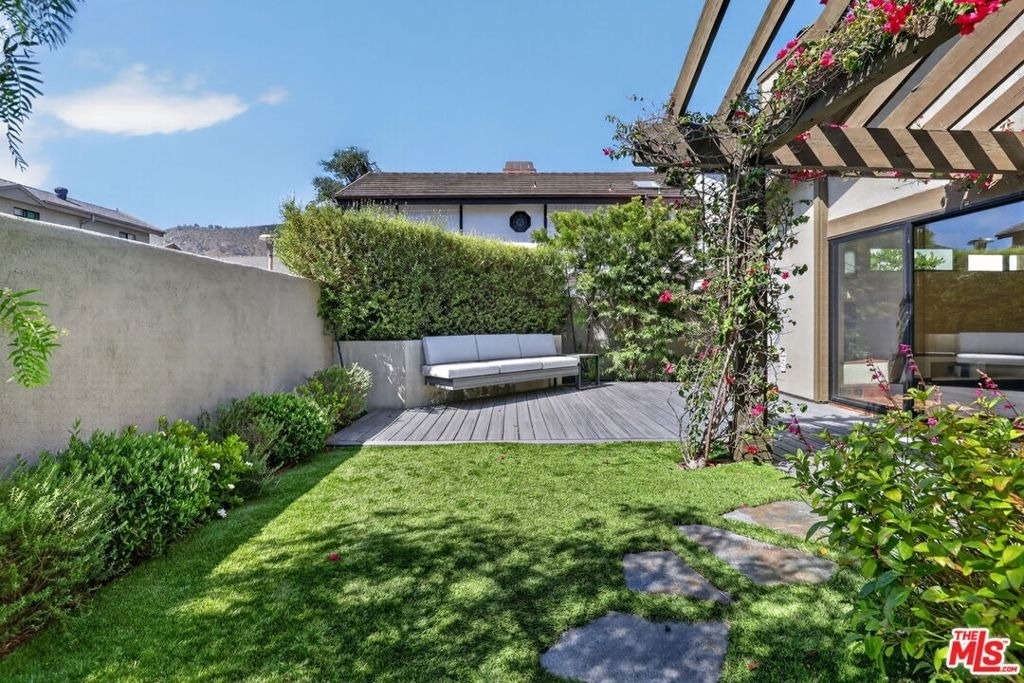 1331 Avenida De Cortez - Photo 34