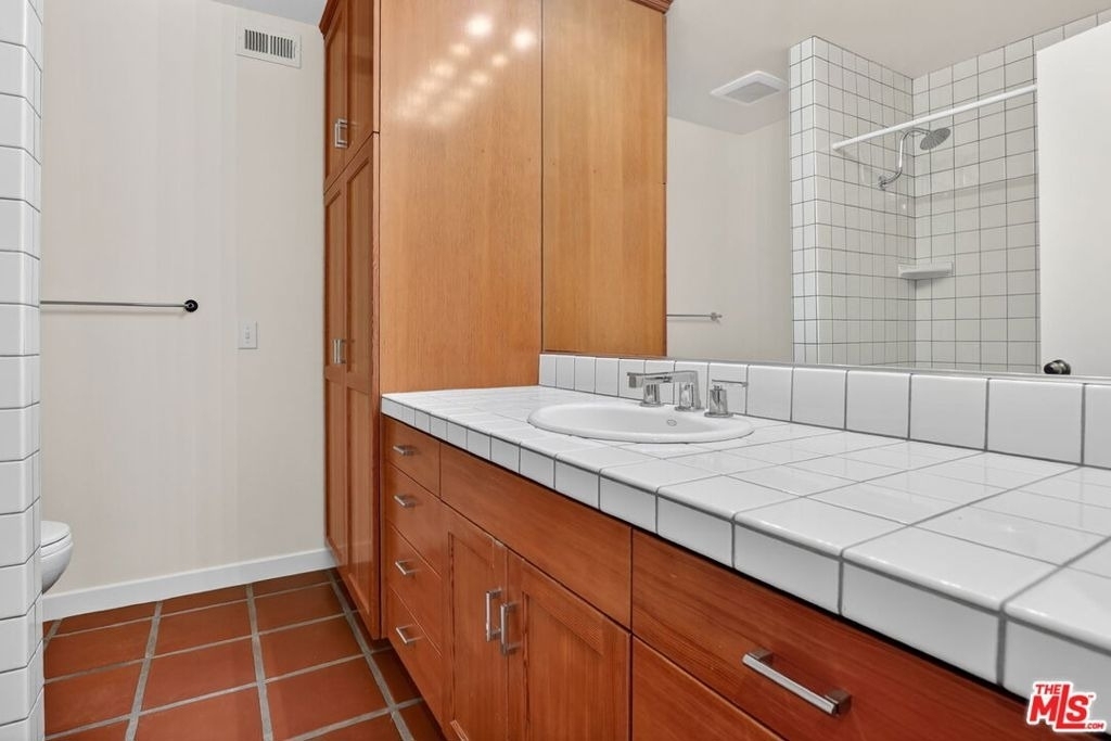1331 Avenida De Cortez - Photo 29