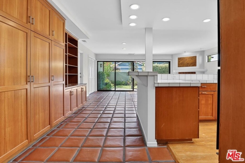 1331 Avenida De Cortez - Photo 12