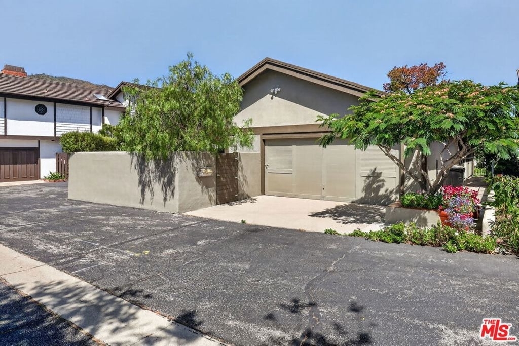 1331 Avenida De Cortez - Photo 37