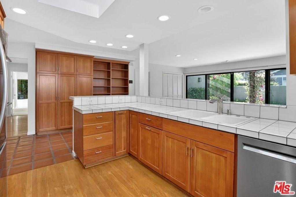 1331 Avenida De Cortez - Photo 14