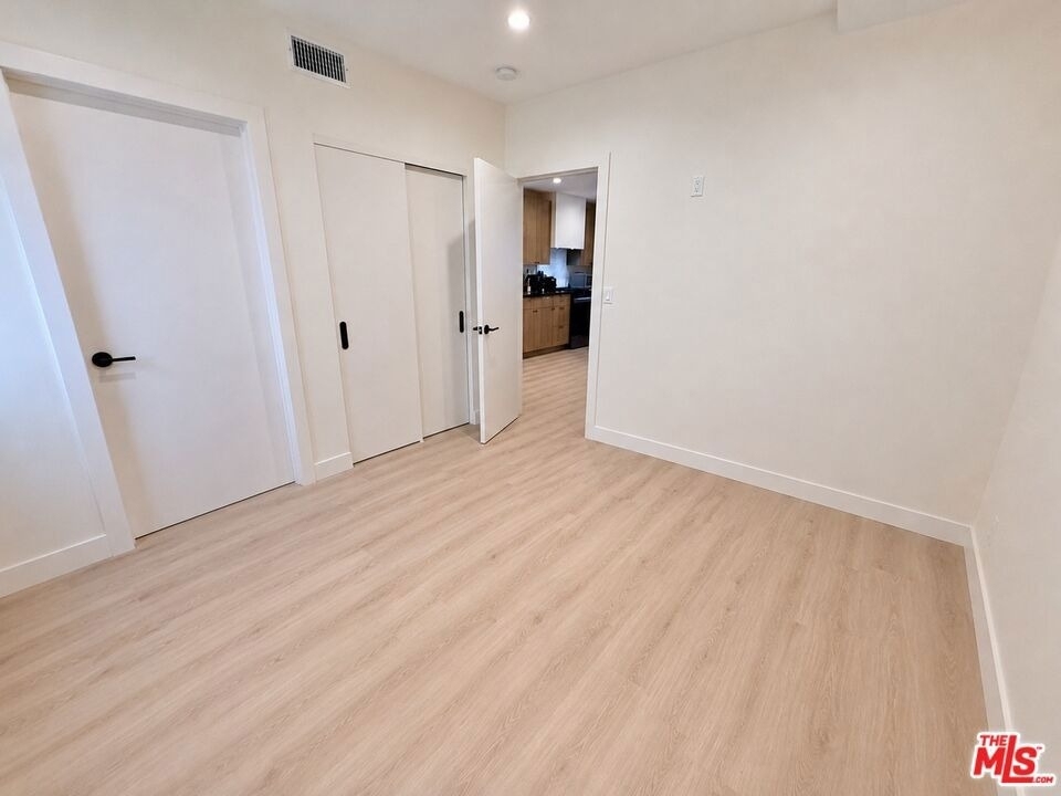 2707 Benedict Street - Photo 11