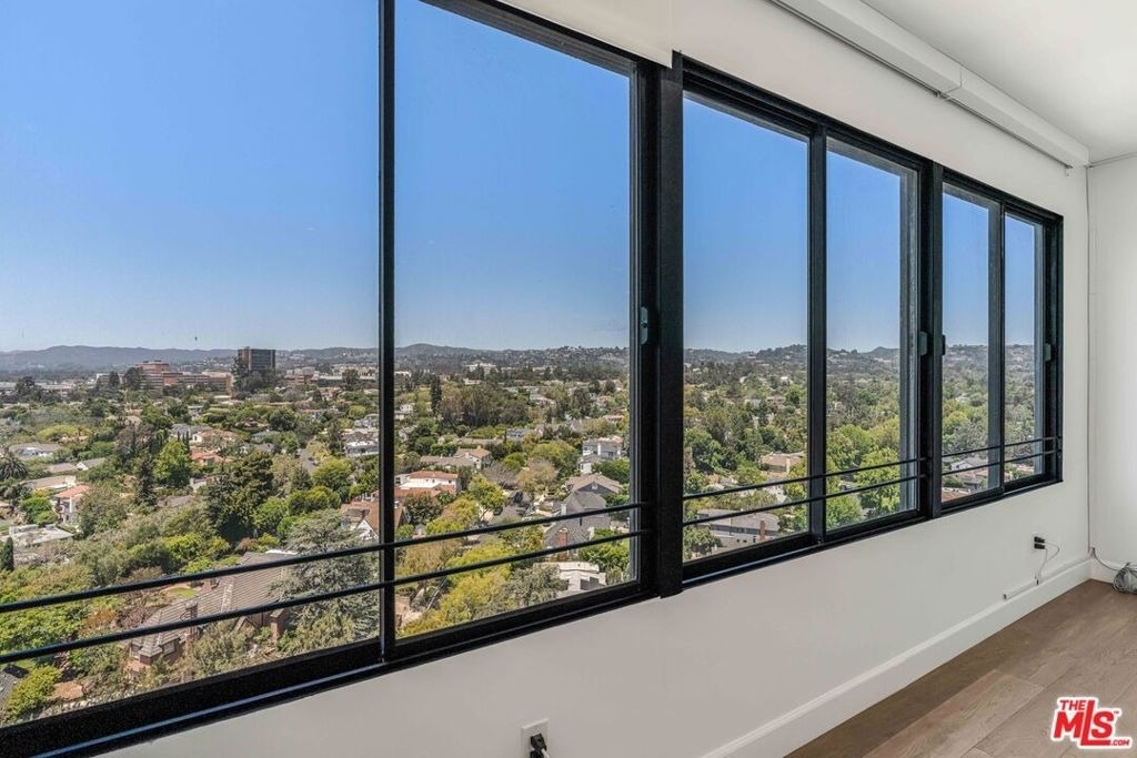 10501 Wilshire Boulevard - Photo 6