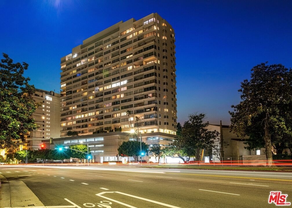 10501 Wilshire Boulevard - Photo 27