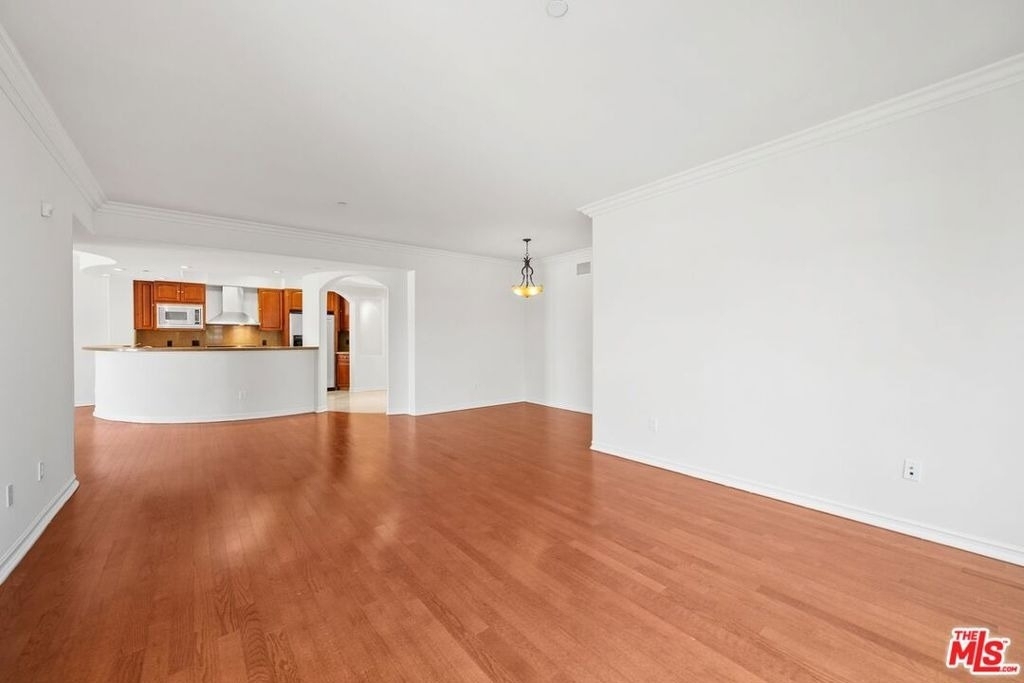 1000 Granville Avenue - Photo 25