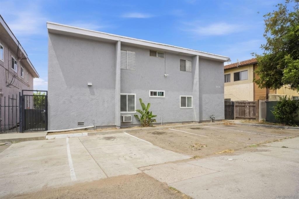 5436 Imperial Ave - Photo 12