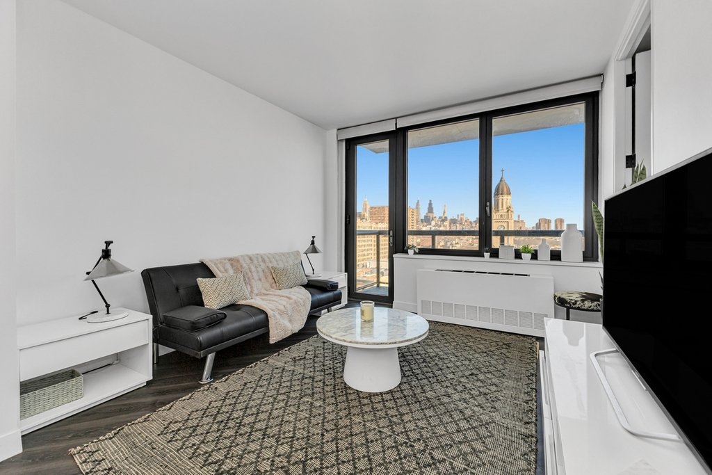 250 East Houston Street - Photo 0