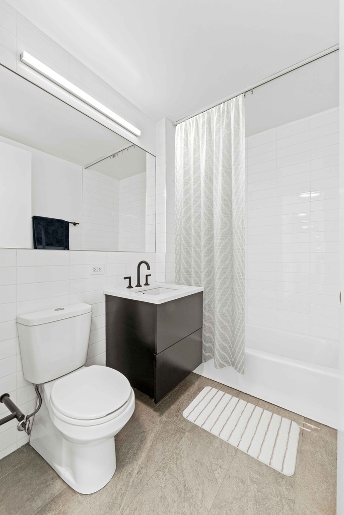 250 East Houston Street - Photo 2