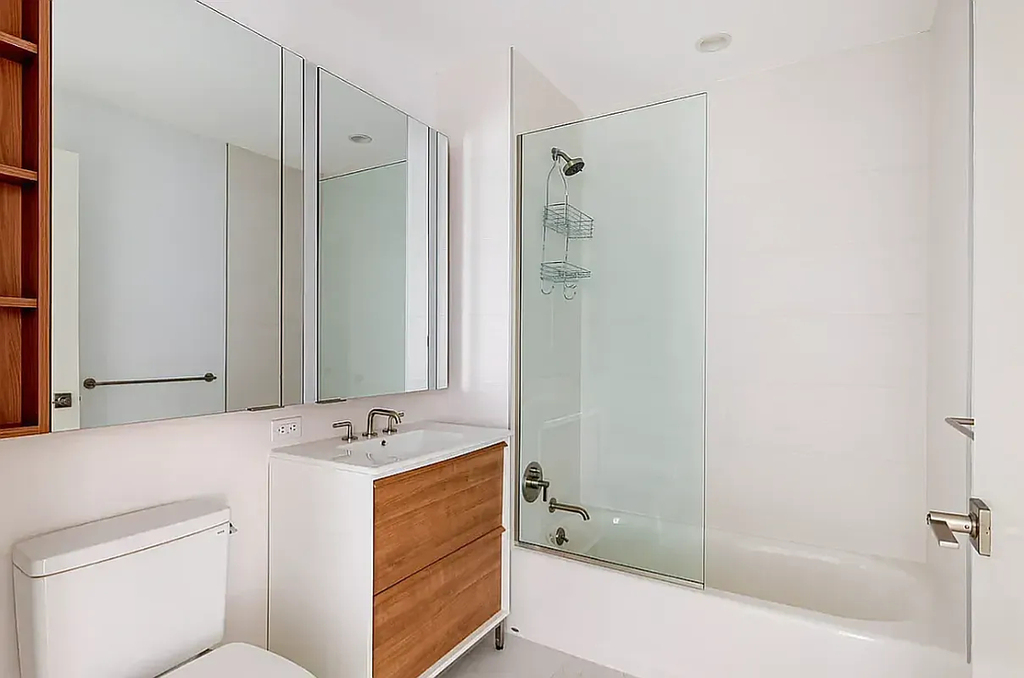 77 Commerical st - Photo 4