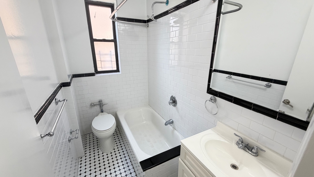 36-19 167th Street - Photo 15