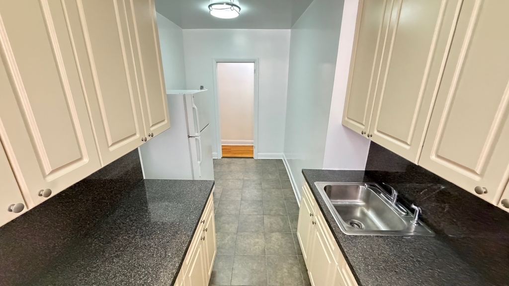 36-19 167th Street - Photo 5