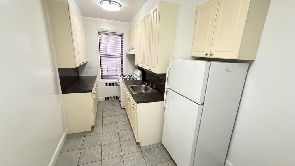 36-19 167th Street - Photo 2