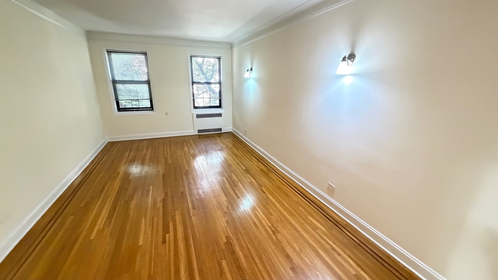 36-19 167th Street - Photo 10