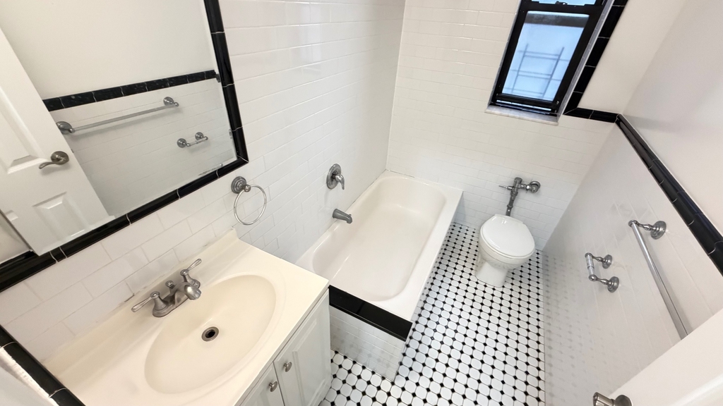 36-19 167th Street - Photo 15