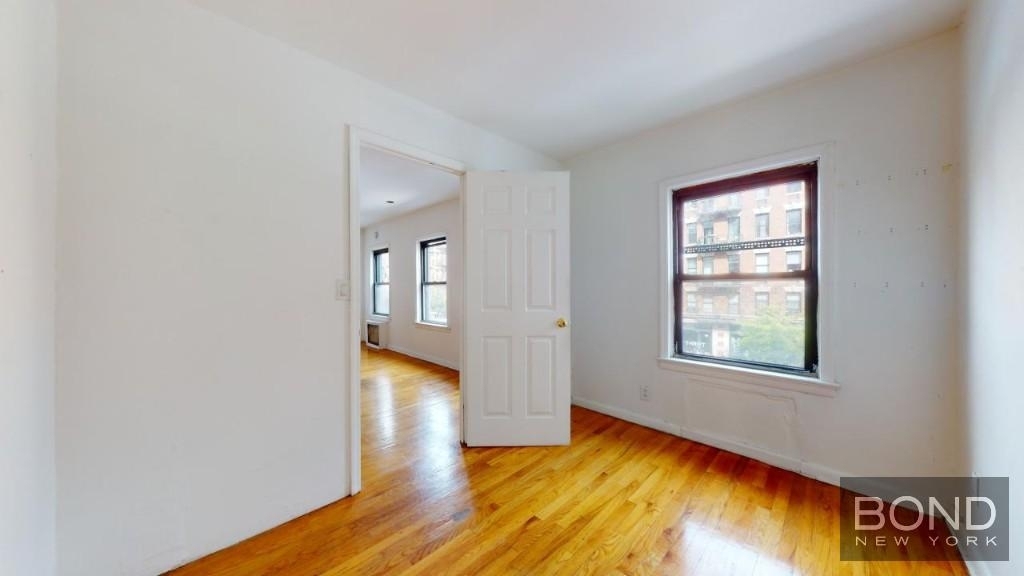 East 12th Street - Photo 1