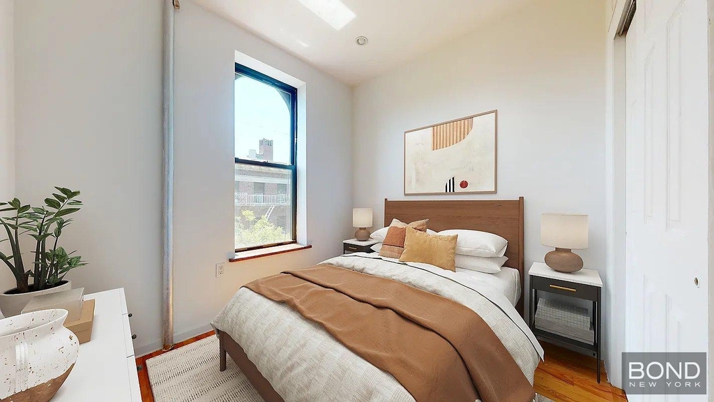 East 5th Street - Photo 1