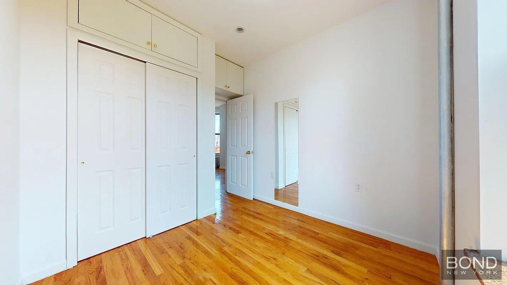East 5th Street - Photo 7