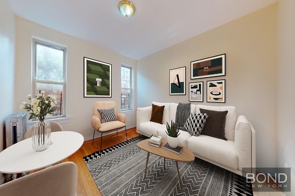 West 143 Street - Photo 0