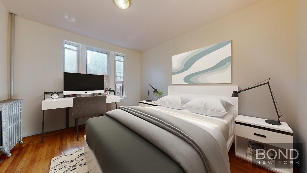 West 143 Street - Photo 1