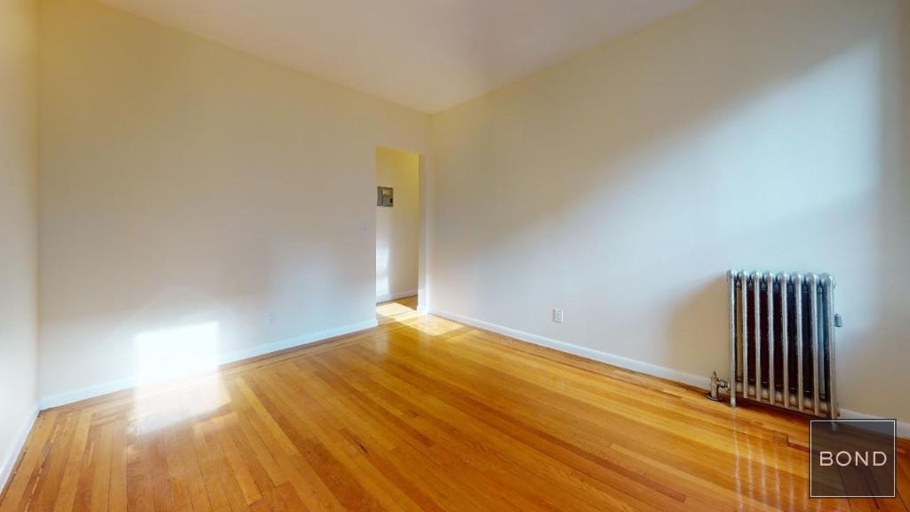 West 143 Street - Photo 6