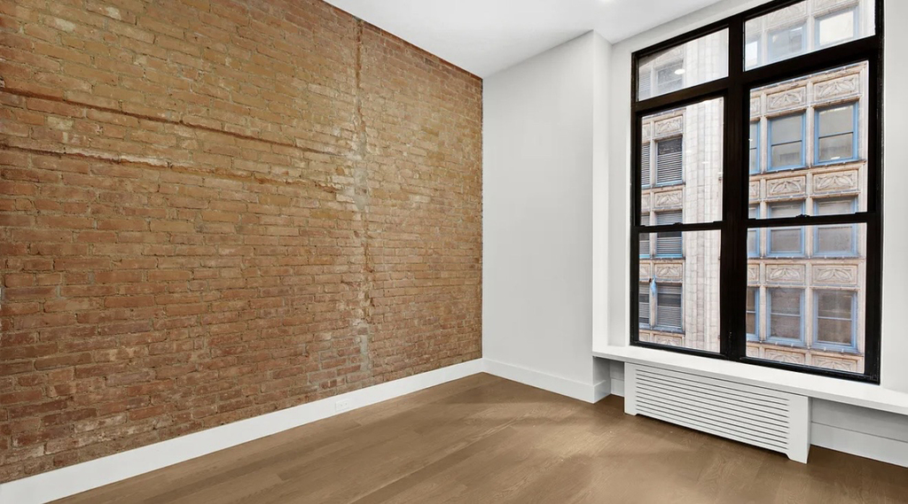 121 Madison Avenue - Photo 2