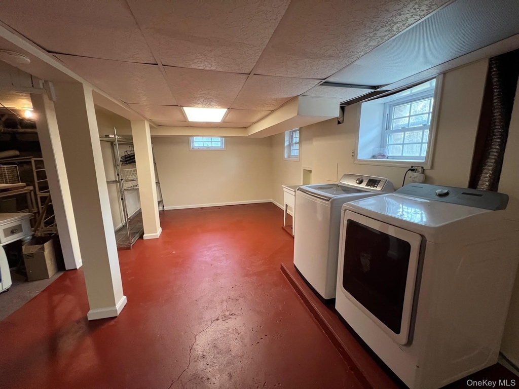 8 Bogart Avenue - Photo 18