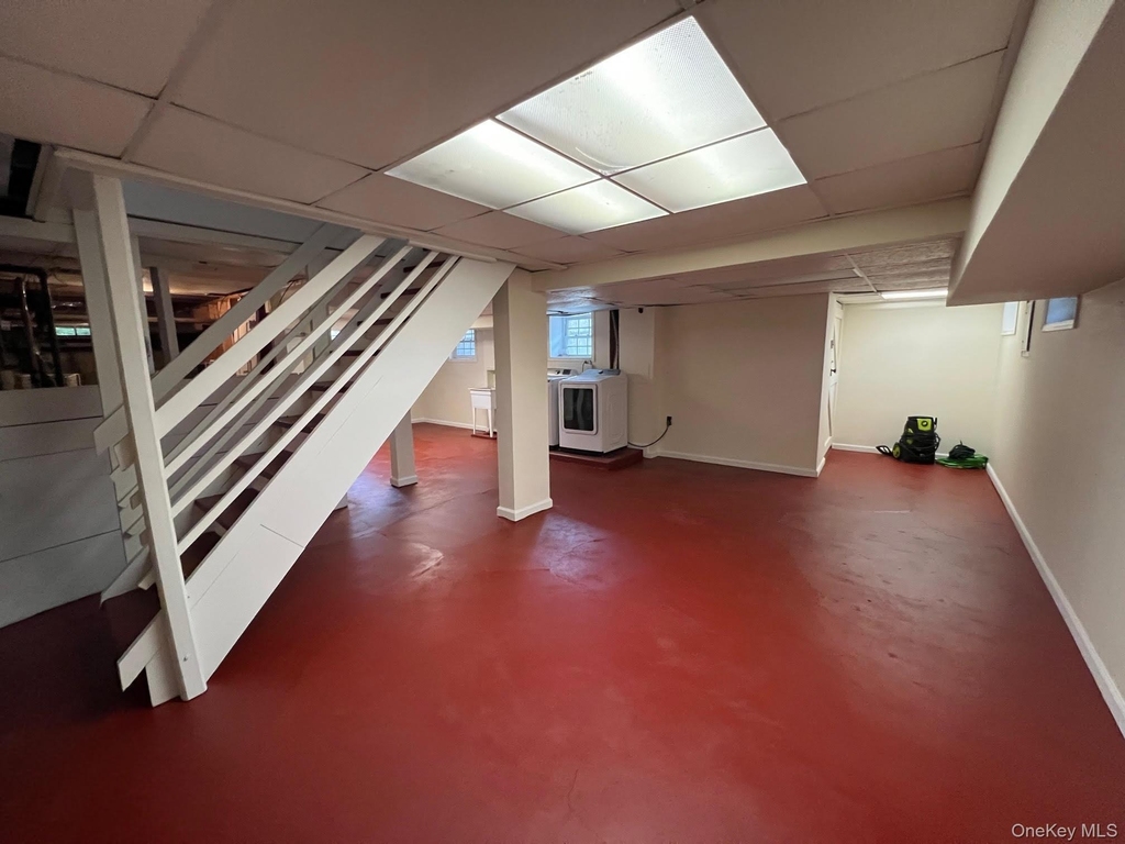 8 Bogart Avenue - Photo 17