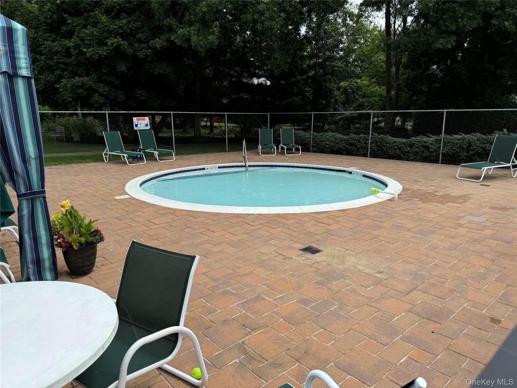 261 Pond View Ln - Photo 19