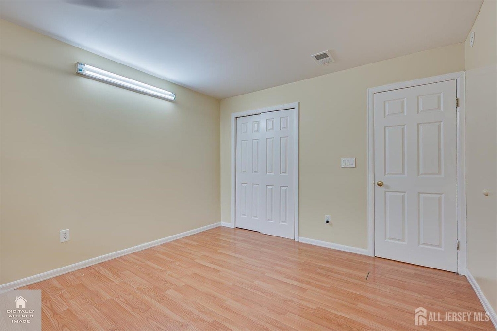 434 College Drive - Photo 10