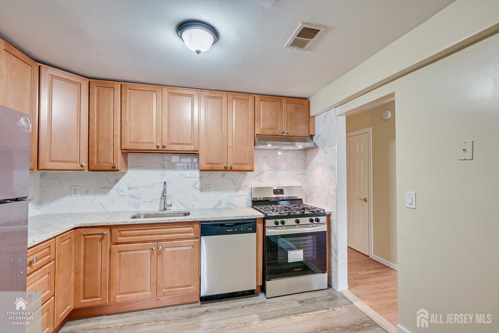 434 College Drive - Photo 7