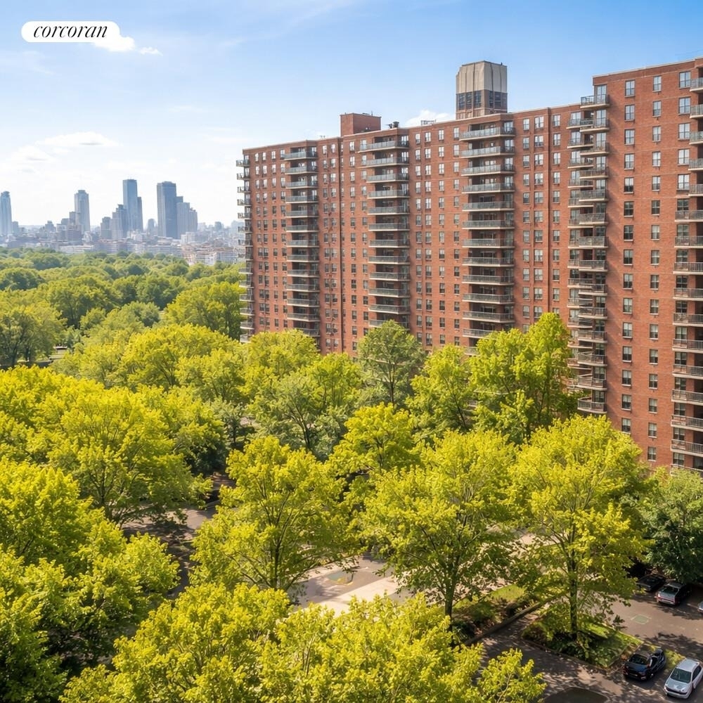 392 Central Park W - Photo 0