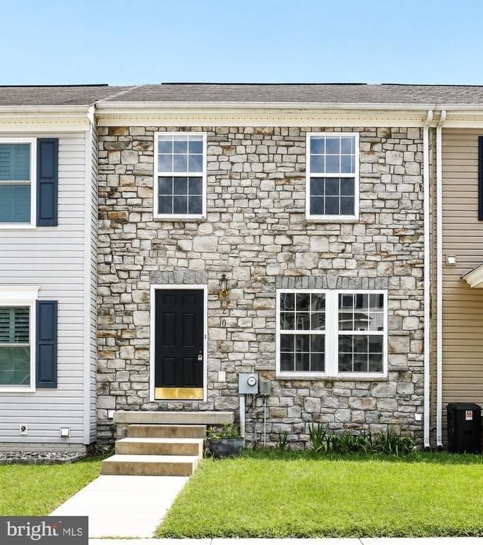 20 Dunlap Drive - Photo 0