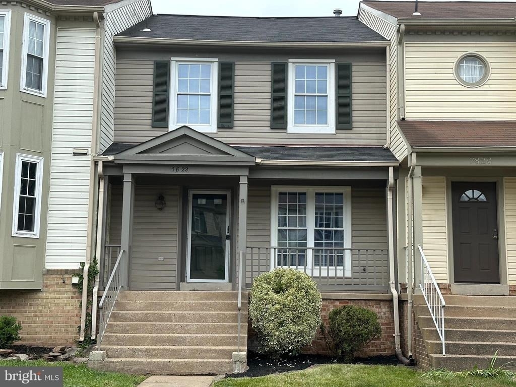 7822 Brookview Court - Photo 0